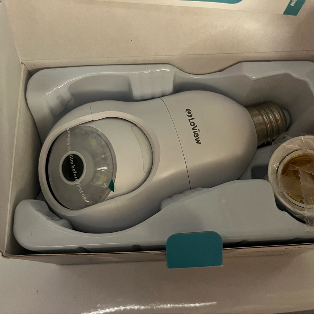 LaView 4MP Bulb Security Camera - Picture 5 of 6